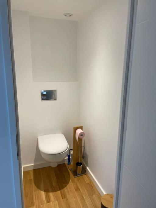 Appartement Atypique Et Fraichement Renove Saint-Vallier  Buitenkant foto